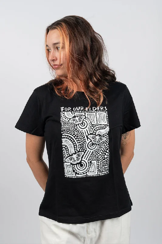  Dynamic Women's High - energyNgal-Gawu' Grandmother (Mother's Mum) (Monochrome Print) Black Cotton Crew Neck Women's T-Shirt