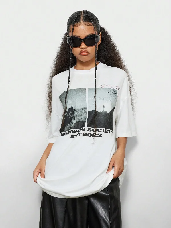  Earthy Women's SUMWON WOMEN Street Photographic Print Drop Shoulder Oversized T-Shirt