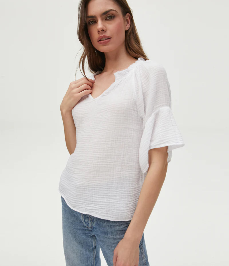  Casual Women's Loose - fittingSavannah Gauze Top with Flutter Sleeves