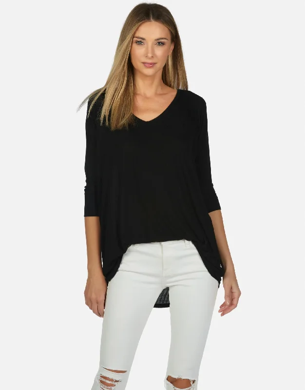  Elegant Women's Dylan Core V-Neck Draped Tee