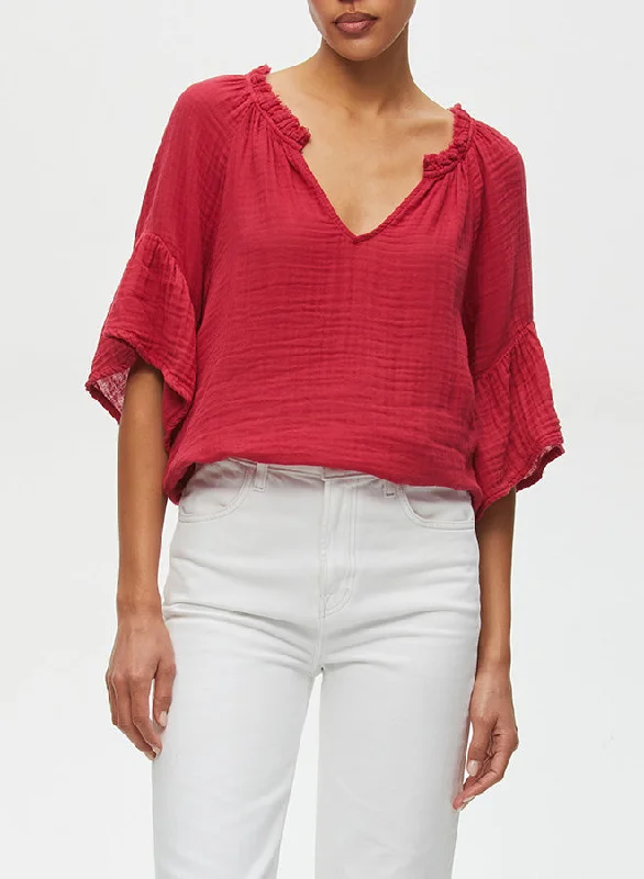  Relaxed Women's Savannah Gauze Top with Flutter Sleeves