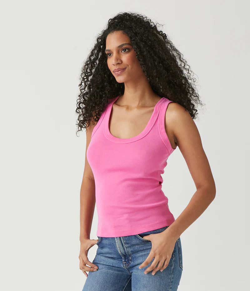  Luxurious Women's High -  endNelly Scoop Neck Tank