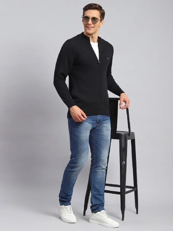 Men Black Solid Pure wool Pullover