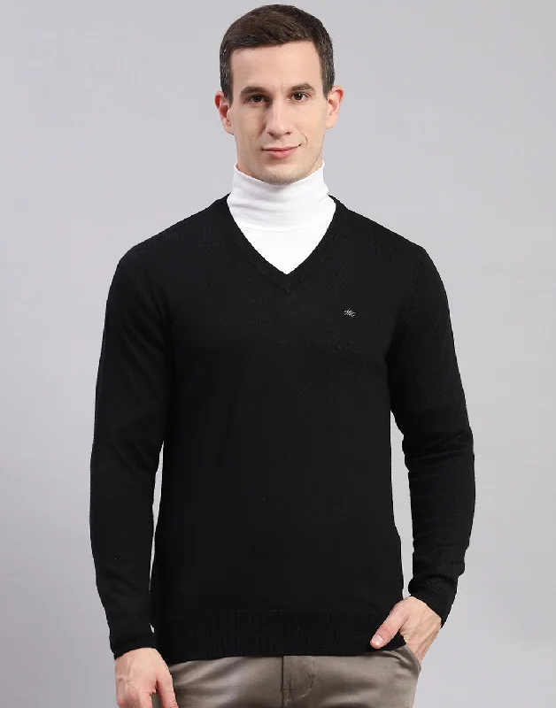 Men Black Solid V Neck Full Sleeve Pullover