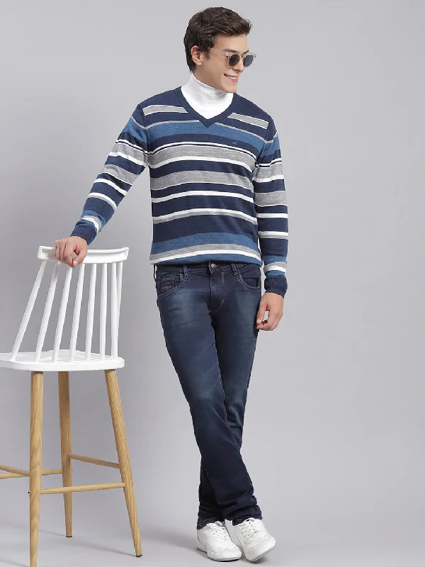 Men Blue Stripe V Neck Full Sleeve Sweaters/Pullovers