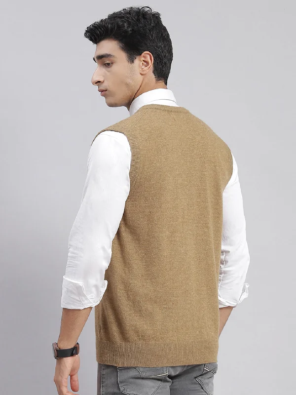 Men Brown Solid V Neck Sleeveless Sweaters/Pullovers