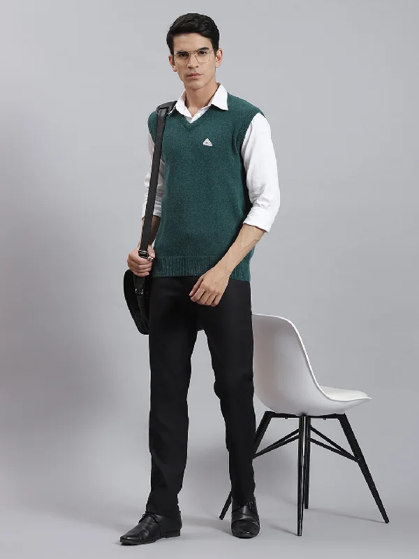 Men Green Solid V Neck Sleeveless Sweaters/Pullovers Bold Men's Animal Bold Men's Animal