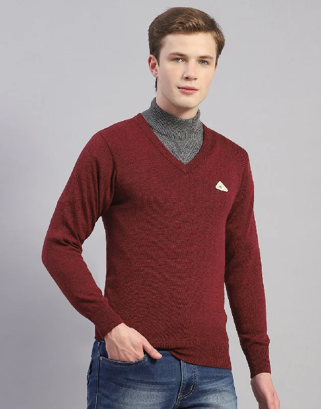 Men Maroon Solid V Neck Full Sleeve Pullover